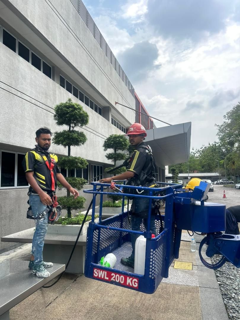 Upholstery Deep Cleaning